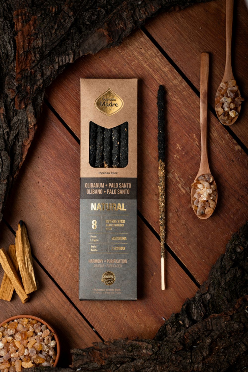 Natürliches Räucherwerk im Doppelaroma · Weihrauch und Palo Santo
