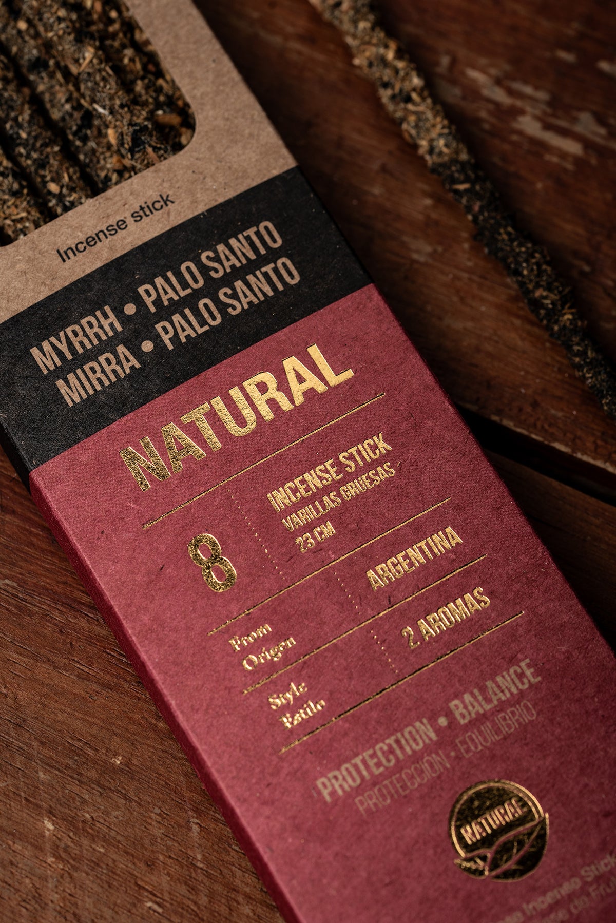 Natürliches Räucherwerk im Doppelaroma · Myrrhe & Palo Santo