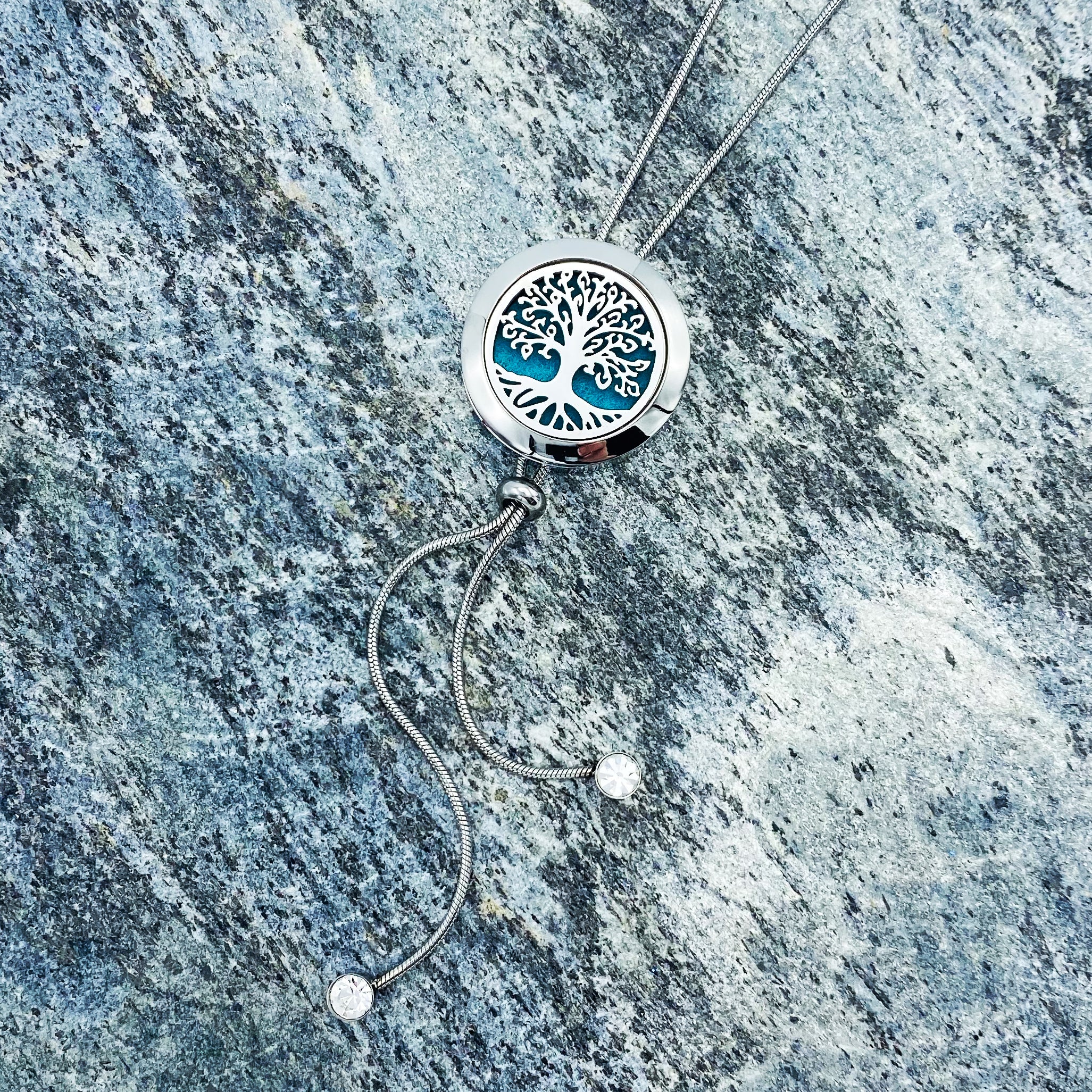 Diffuser-Kette „Baum des Lebens“ silber