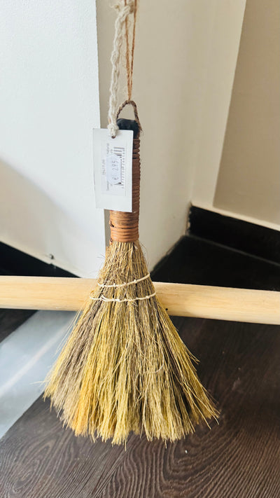 Restposten 🍀 Naturstroh-Handbesen "ELOS" mittel