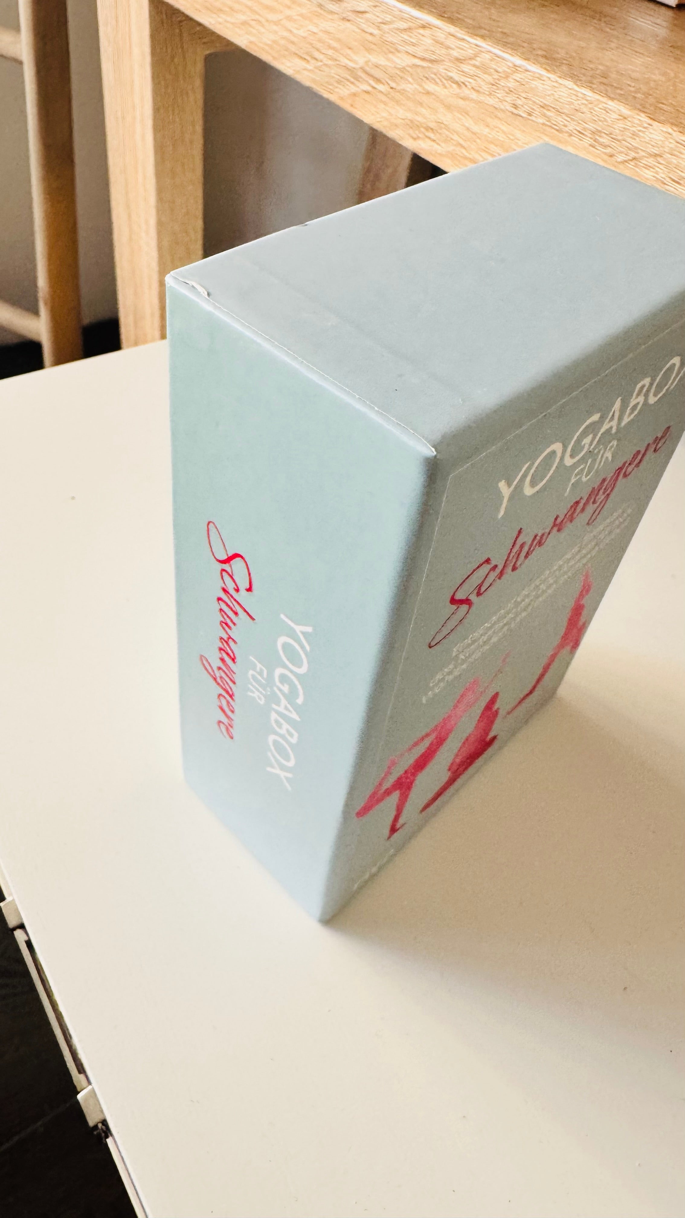 Beschädigte Verpackung 📦 Katharina Rainer-Trawöger · Yogabox für Schwangere