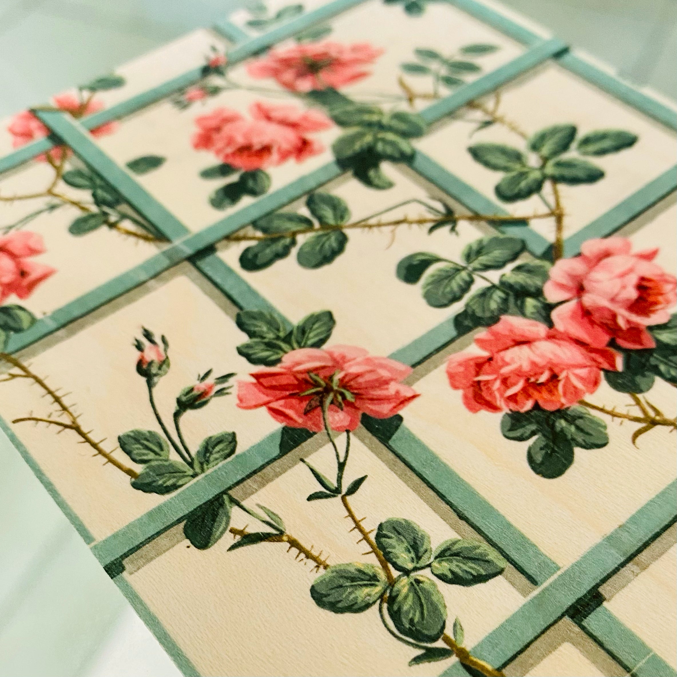 Postkarte aus Ahornholz "Peints Rose Foncé"